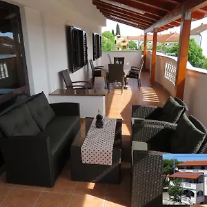 Gloria Apartmán